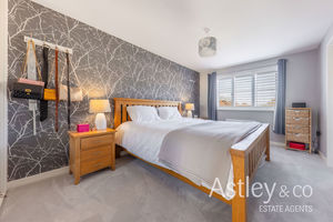 bedroom- click for photo gallery